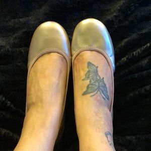 Butterfly Twists “Folding Ballerinas” Shoes NWOT